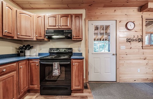 Bethel Ski Chalet | Lake front house in Bethel Maine