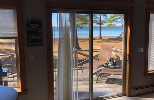 Lewiston House | Lake front summer home- beautiful lake with shallow entry that’s great for kids!