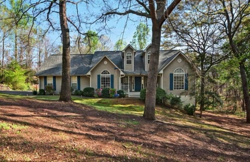 Fair Play House | Lake front with dock home in charming Fair Play with AC, fitness room
