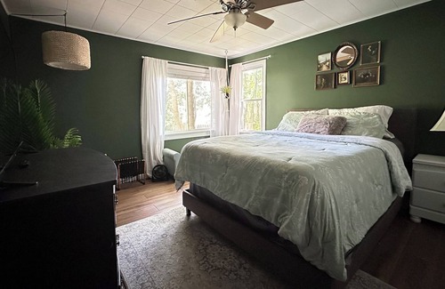 Como Cottage | Lake Geneva cottage with Lake Como private beach access right down the road.