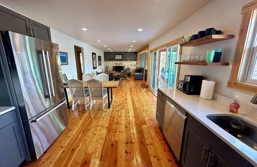 Sandpoint House | Lake Getaway in Sandpoint with Hot Tub