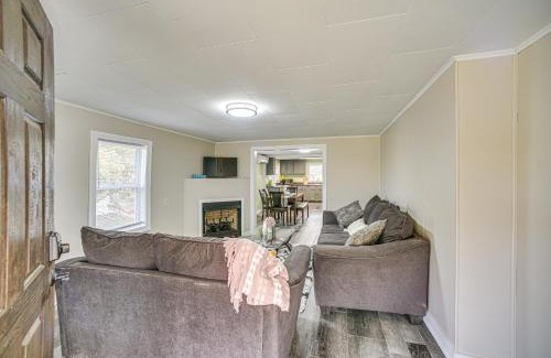 Guntersville House | Lake Guntersville Home 1 Mi to Boat Ramp!
