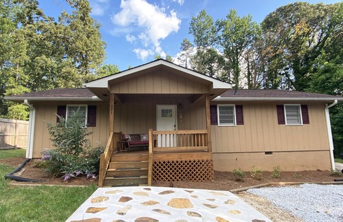 Gumlog House | Lake Hartwell Cottage close to Tugaloo State Park