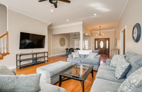 Fair Play House | Lake Hartwell Getaway with Private Dock and Fire Pit!