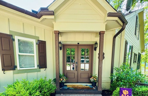 Anderson House | Lake Hartwell Waterfront w/Dock, Gameroom, Firepit, Pets, Clemson & Fenced Yard