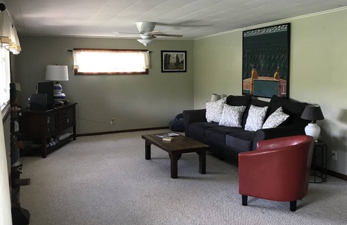Lancaster House | Lake Herrington Living