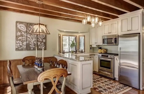 Arrowhead Villas House | Lake Home in the Pines with a Dodger history