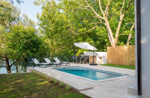 Mostar House | LAKE HOUSE ŠUMICA, Mostar