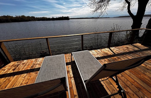 Rideau Lakes Cabin | Lake House 1