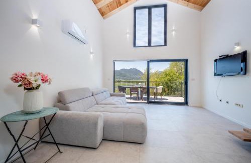 Karuc Apartment | Lake House Buric