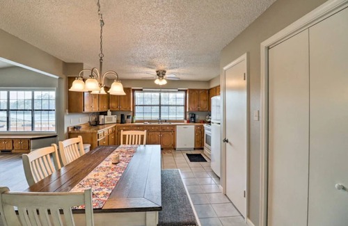 Piney House | Lake House in Hot Springs with newly remodeled deck on Lake Hamilton