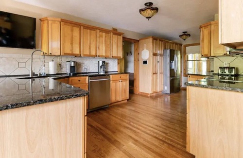 Grand Junction House | Lake House w/office/fireplace /gorgeous lake views. 15 min away South Haven.