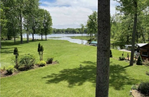 Grand Junction House | Lake House w/office/fireplace /gorgeous lake views. 15 min away South Haven.