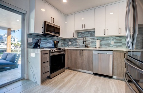 Summerland Key House | Lake It Easy: Relax in This Beautiful 3BR Canal Front Home on Summerland Key, Dockage & Dog-Friendly