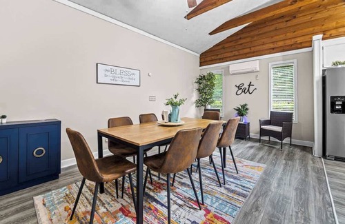 Gainesville House | Lake Lanier Escape- Gainesville Lakefront Stay