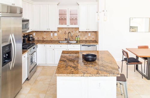 Lake Las Vegas Condo | Lake Las Vegas, trails, golf, entertainment and more right out your front door.
