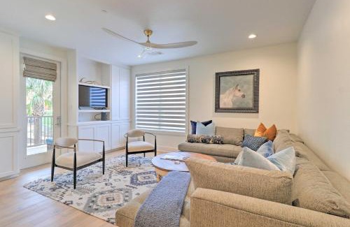 Horseshoe Bay Apartment | Lake LBJ Condo with Balcony and Shared Boat Docks