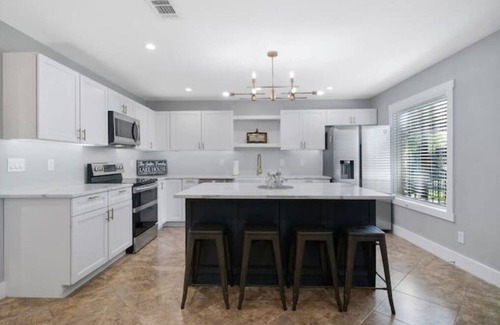 Kingsland Condo | Lake LBJ Waterfront Condo