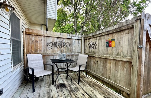 Hendersonville House | Lake Life Vacationing w/Pool !