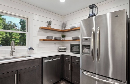 Mauston House | Lake Living on Castle Rock Lake, Close to WI Dells, Family Friendly