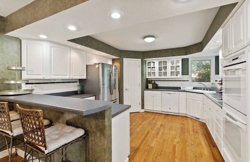 Gravois Mills House | Lake Lovers Retreat for multiple families and large groups!