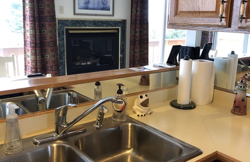 Pentwater House | Lake Michigan and Pentwater Fun