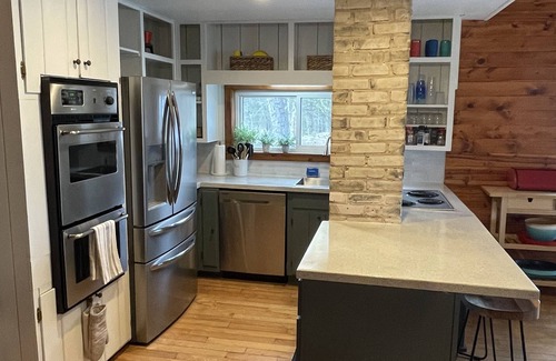 Manistee Cottage | Lake Michigan Cottage w/265 ft of Private Beachfront! Perfect family getaway!