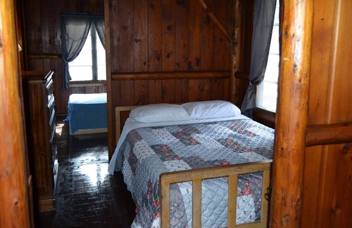 Whitehall House | Lake Michigan Log Cabin #4