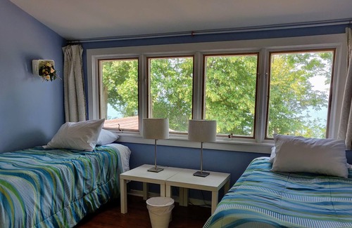 Riverside House | Lake Michigan Mansion and Coach House - Huge Yard - Private Stairs to Lake