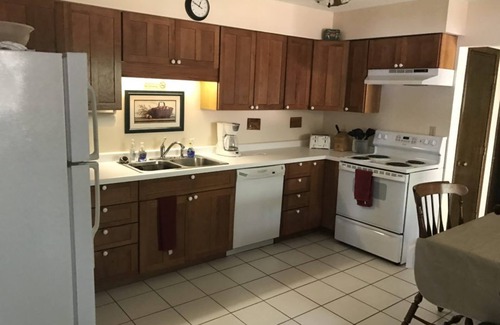 Minocqua House | Lake Minocqua Knotty Pine Resort Main House