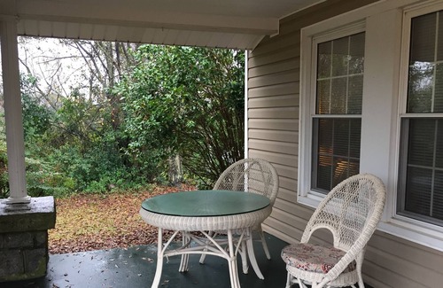 Jenkinsville Cottage | Lake Monticello Area Cottage on 7 Acres