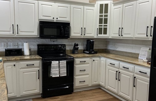 Young Harris Condo | Lake & Mountain View Villa w/ Pool & Bonus Bunk Room!