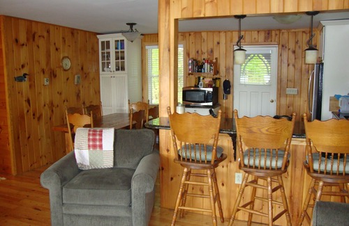 Bala Cottage | Lake Muskoka 4 BR Cottage, Sandy Beach, Sunny Decks, Private
