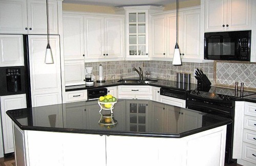 Gravenhurst Cottage | Lake Muskoka in Muskoka Bay