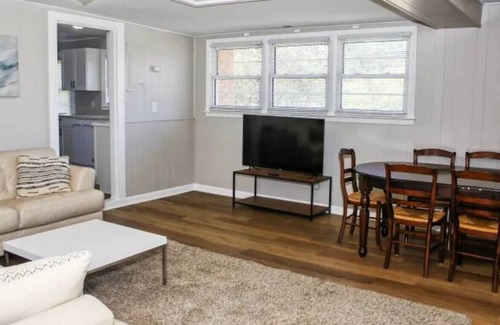 Catawba House | Lake Norman Getaway | 4 Beds