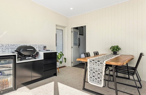 Belmont South House | Lake Ocean Retreat Macquarie n