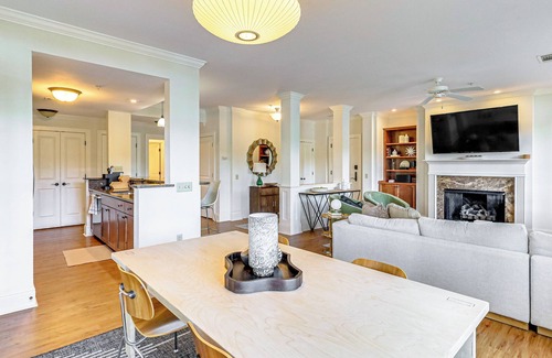 Lake Oconee Condo | Lake Oconee Condo w/Boat Ramp & Trail Access!