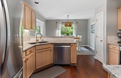 Lake Oconee House | Lake Oconee Dock Kayaks Game Room Pet Friendly