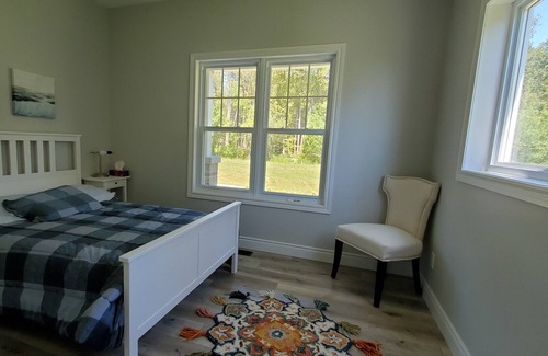 Colborne House | Lake Ontario Front - Breathtaking views, nature, and amazing country drives