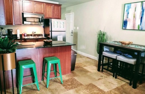 Mid America Condo | Lake Paradise