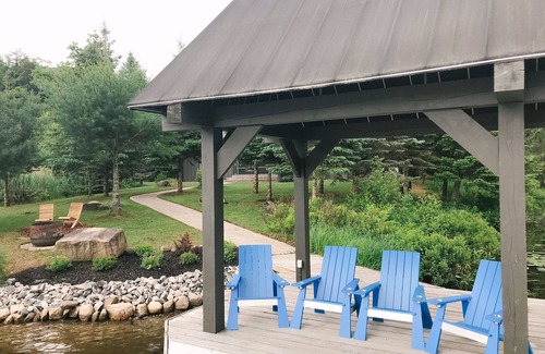 Muskoka Lakes Cottage | Lake Rosseau Custom Built Cottage