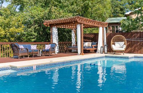 Branson House | Lake Shore Landing - For 20