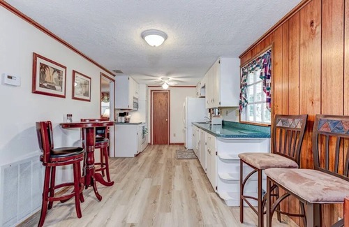 Inverness Condo | Lake Side Retreat