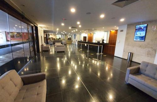 Smin Hotel | Lake Side Too