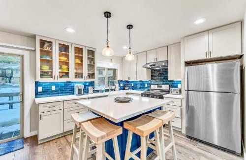 Lake Forest House | Lake Tahoe Getaway Close to Beach & Ski Slopes