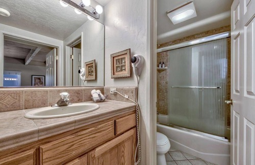 South Lake Tahoe Resort | Lake Tahoe Resort 2 Bedroom