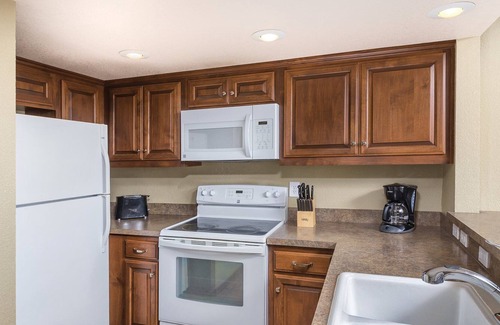 Tahoe Village Resort | Lake Tahoe Resort 2bdr