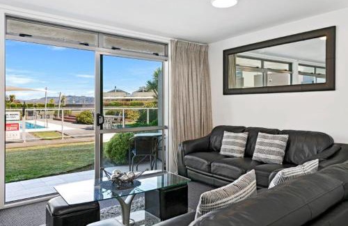 Two Mile Bay Apartment | Lake Terrace Apartment - Taupo