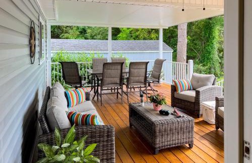 Dandridge House | Lake Time Retreat
