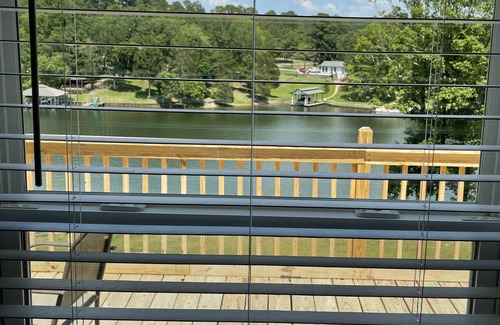 Northport House | Lake Tuscaloosa Getaway Home Newly Remodeled